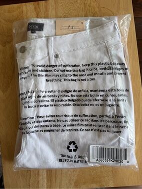 NYDJ Unopened Size 12 Optic White Billie Ankle Jeans